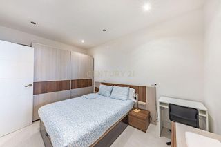 Piso en venta en El Raval - Safaretjos en Santa Coloma de Gramanet