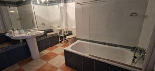 Piso en venta en Parque de la Paloma en Benalmádena