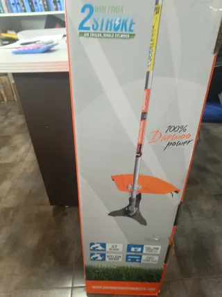 Desbrozadora Daewoo 25.4cc 0.75kW