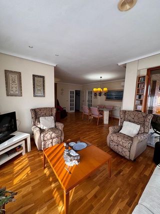 Piso en venta en Piscinas en Villarreal