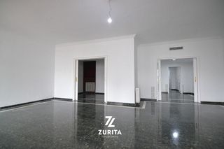 Piso en venta en Zona Centro en Córdoba