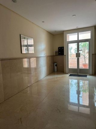 Piso en venta en Palacio de Congresos - Urbadiez - Entrepuentes en Sevilla