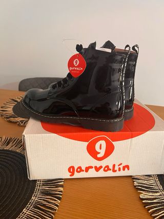 Botines charol Garvalin negros talla 38