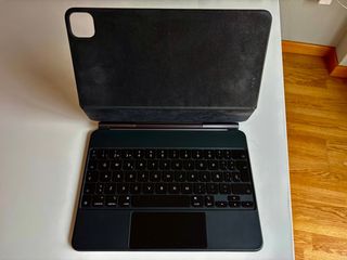 Magic Keyboard iPad Air Apple