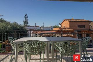 Chalet en venta en Sant Jordi-Babilonia en Torredembarra