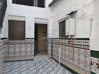 Chalet en venta en Lucena