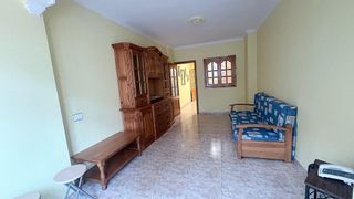 Piso en alquiler en Santa Catalina - Canteras en Palmas de Gran Canaria(Las)