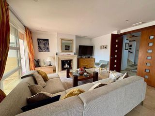 Casa adosada en venta en Calahonda en Mijas