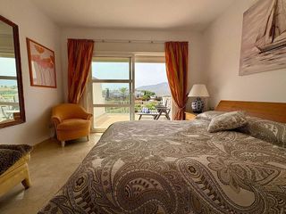 Casa adosada en venta en Calahonda en Mijas