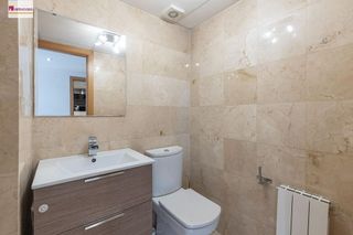 Casa pareada en venta en Bola de Oro - Serrallo en Granada