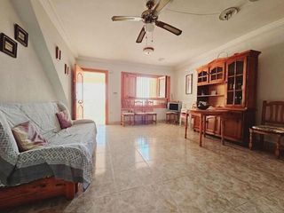 Casa adosada en venta en Zona Pueblo en Guardamar del Segura