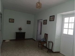 Casa adosada en venta en Lucena