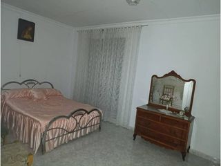 Casa adosada en venta en Lucena