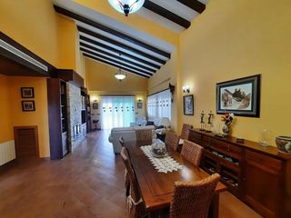 Chalet en venta en Almansa