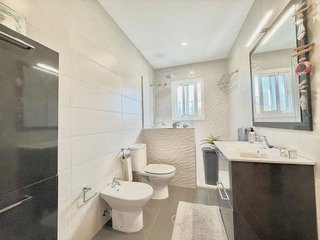 Casa adosada en venta en Los Pacos en Fuengirola