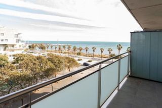 Piso en venta en Port en Badalona