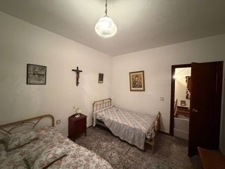 Casa adosada en venta en Mengíbar