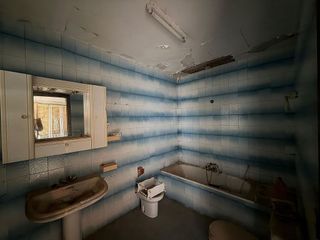 Casa adosada en venta en Mengíbar