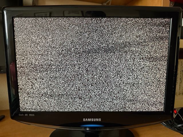 Televisor Monitor LCD Samsung LE19R86BD Negro