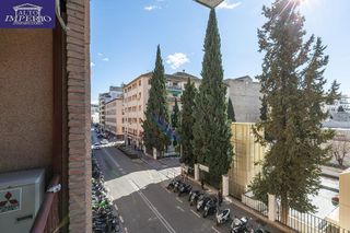 Piso en venta en Pajaritos - Plaza de Toros en Granada