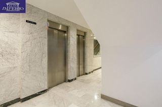 Piso en venta en Pajaritos - Plaza de Toros en Granada