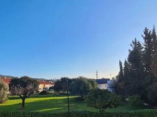 Piso en venta en Las Cancelas - Valdeolletas en Marbella