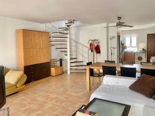 Dúplex en venta en Castell (Es)