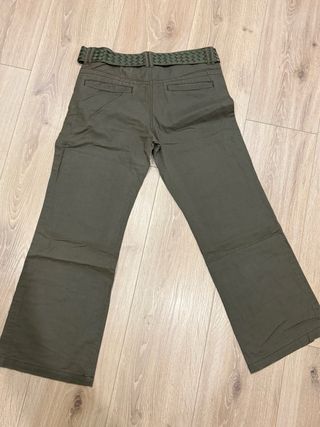 Pantalón ancho H&M T.44 verde militar