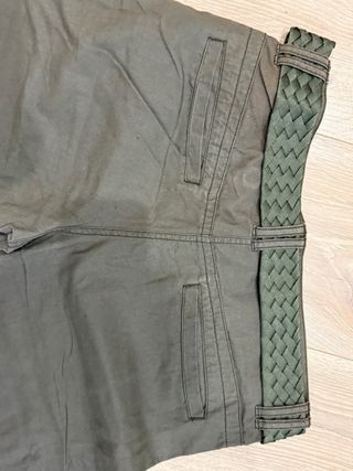 Pantalón ancho H&M T.44 verde militar