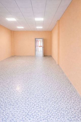 Local comercial en venta en Centro Puerto en Sagunto