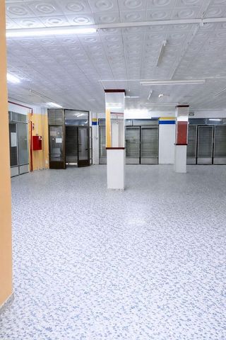Local comercial en venta en Centro Puerto en Sagunto