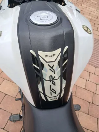 Benelli TRK 502 Adventure Moto