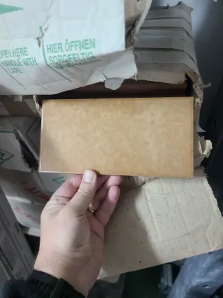 Azulejos,racholas Restos de todo un poco.