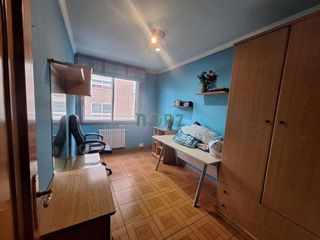 Piso en venta en Ribadavia