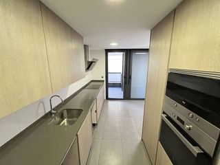 Piso en venta en Lezkairu en Pamplona