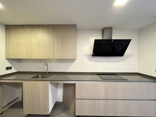 Piso en venta en Lezkairu en Pamplona