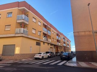 Piso en venta en Roquetas Centro en Roquetas de Mar