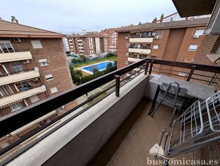 Piso en venta en Linares