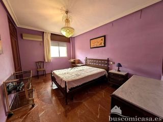 Piso en venta en Linares