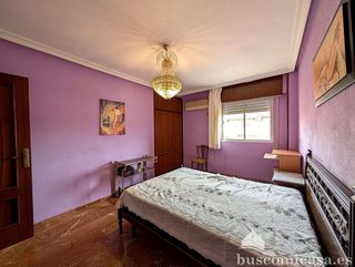 Piso en venta en Linares