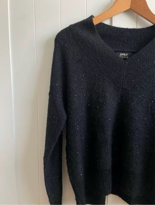 Jersey negro con brillos