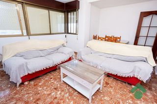 Piso en venta en La Granja-La Colina-Los Pastores en Algeciras