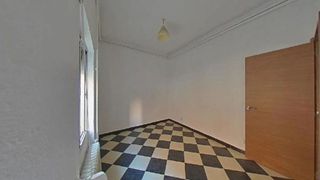 Piso en venta en Numancia en Madrid