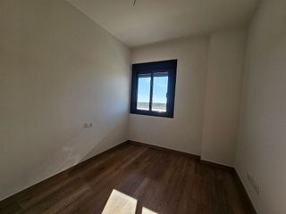 Piso en venta en Aljamar en Tomares