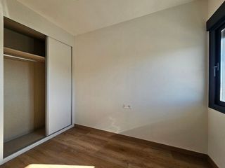 Piso en venta en Aljamar en Tomares