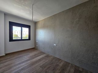 Piso en venta en Aljamar en Tomares