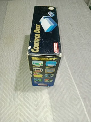 Nintendo NES Control Deck - versión Español.