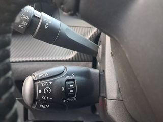 Peugeot 2008 Allure Pack BlueHDI 81kW (110CV)