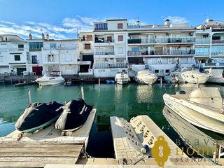 Casa adosada en venta en Empuriabrava en Castelló d´Empúries
