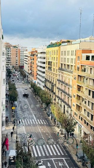 Piso en alquiler en El Pla del Remei en Valencia